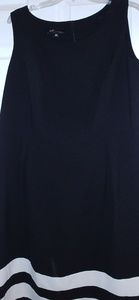 18W AGB black and white sleeveless dress